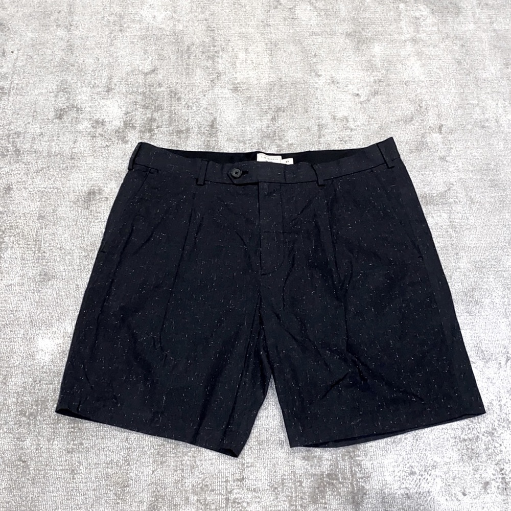 Club Monaco pleated shorts